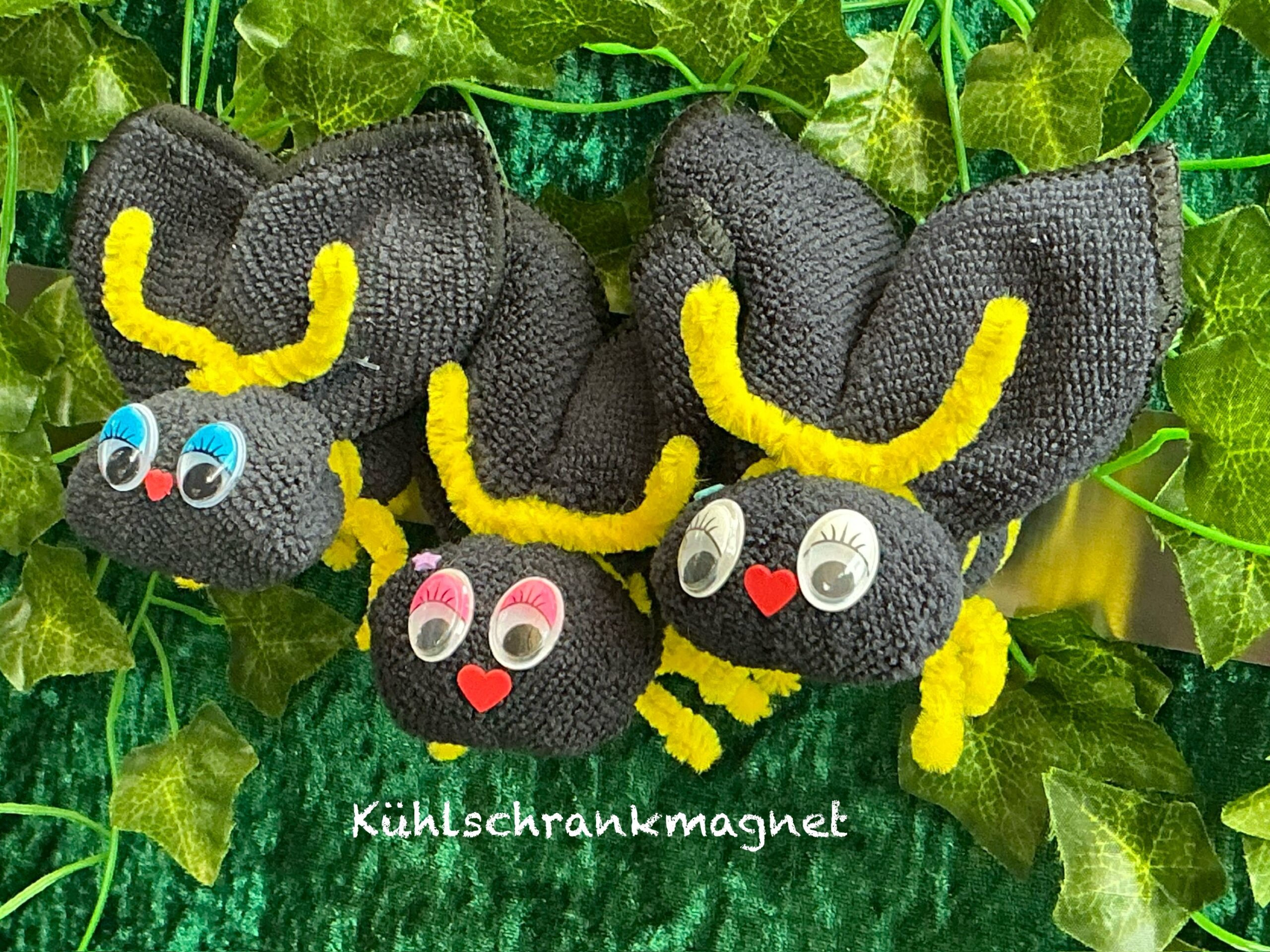 Magnet Christian, die Hummel aus einem Mikrofaserlappen