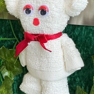 Magnet Madame Eve, der Bär aus einem Gästehandtuch